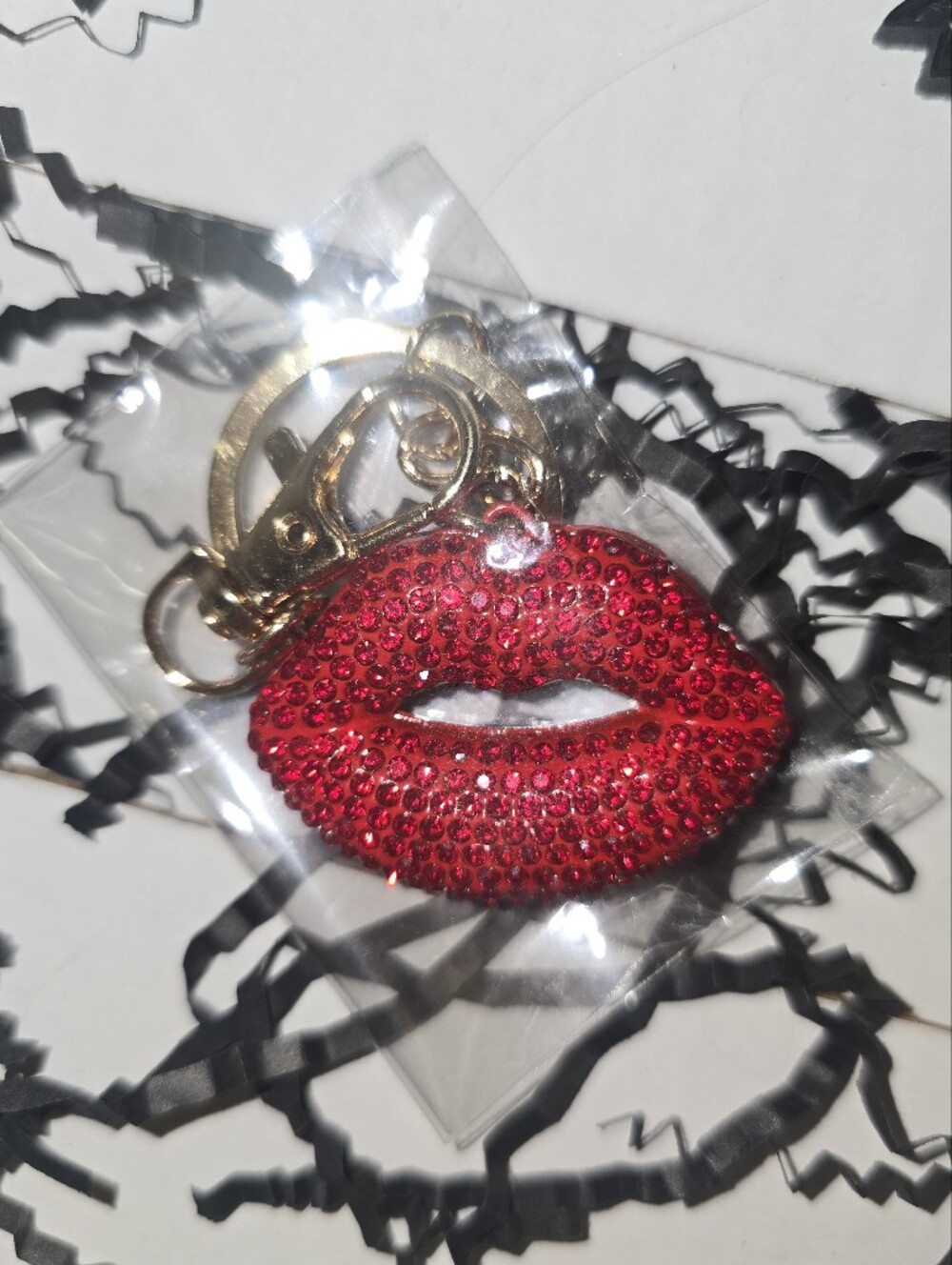 Red Rhinestone Lip Keychain Card Holder